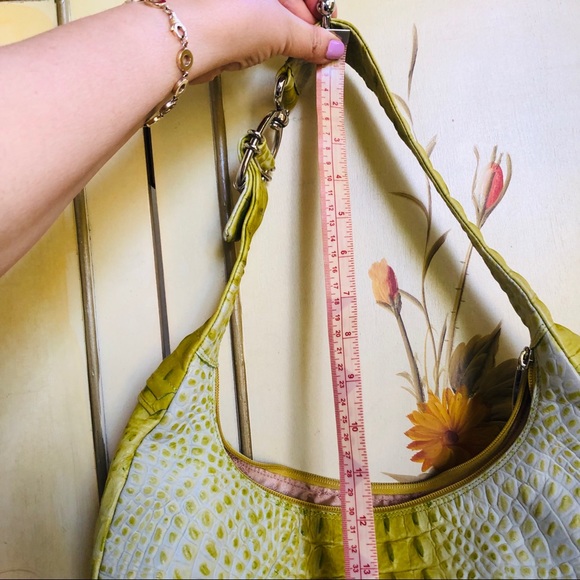 Petusco Embossed Genuine Leather Bag Vintage Lime - Picture 5 of 8